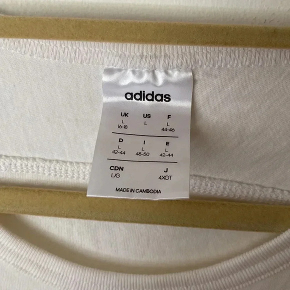 Adidas Crewneck White Breast Emblem Athletic Short Sleeve T-Shirt Size L - Picture 3 of 8